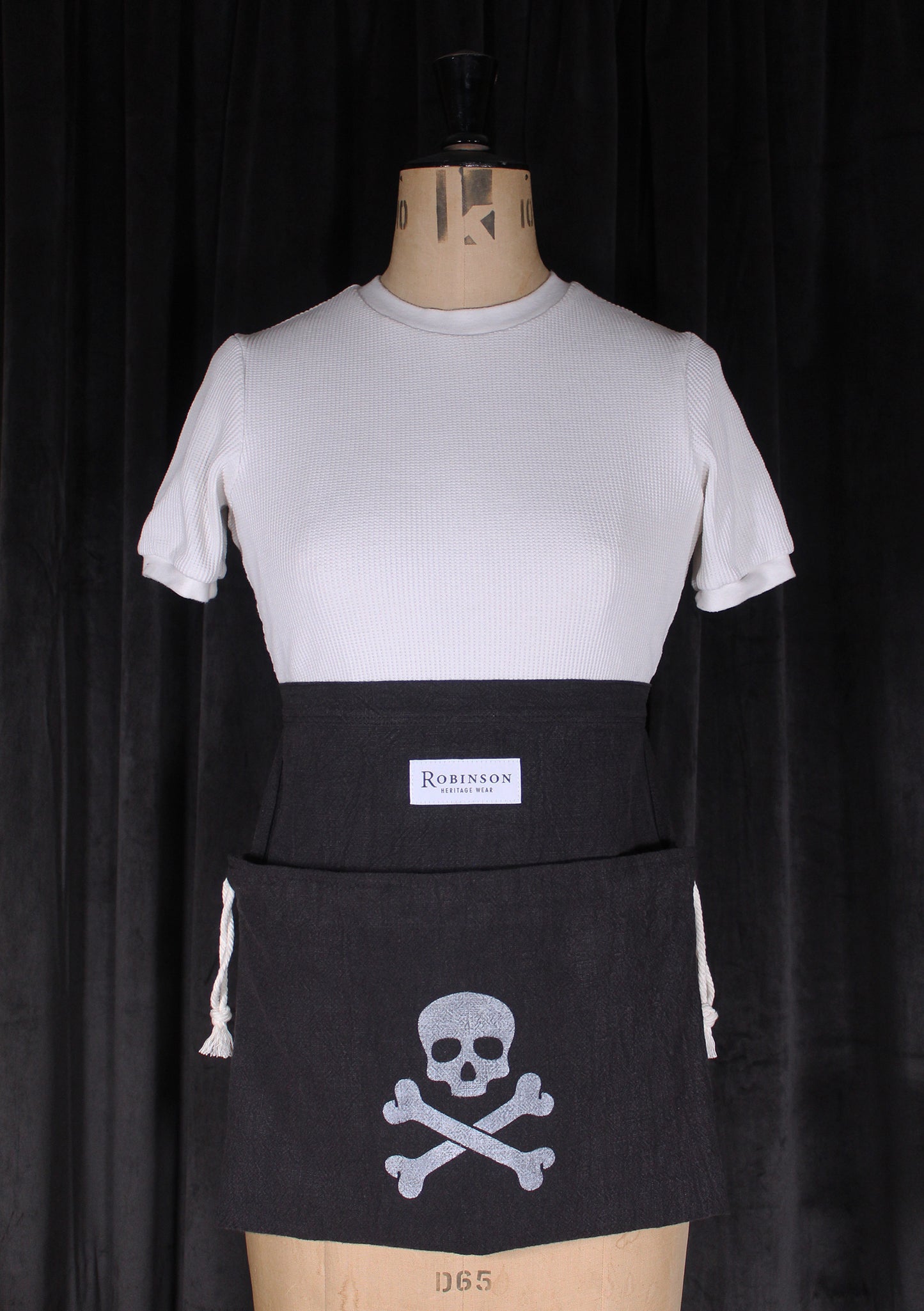 Distressed Skull & Crossbones Apron Ditty Bag